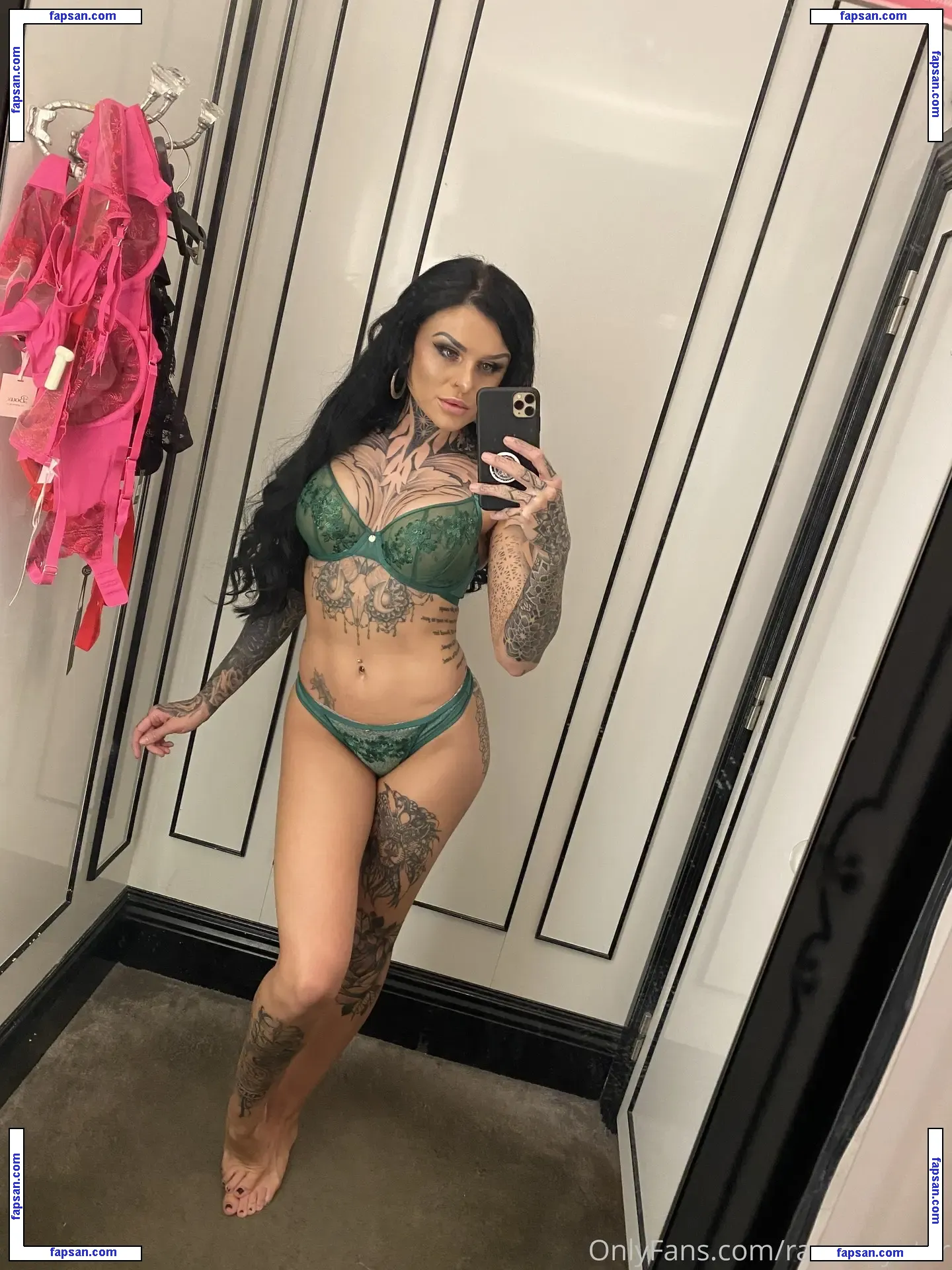 ravenwynter nude photo #0005 from OnlyFans