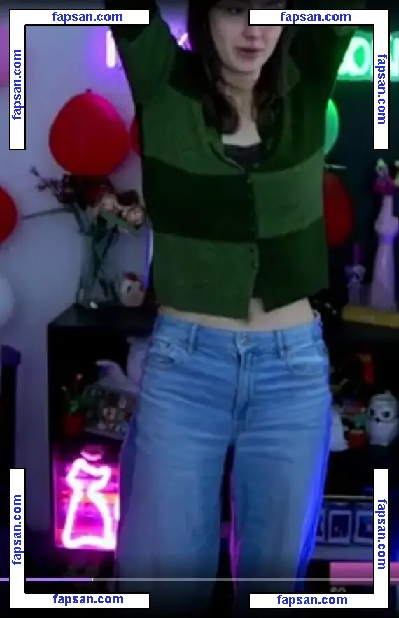 Rayactions голая фото #0026 с Онлифанс