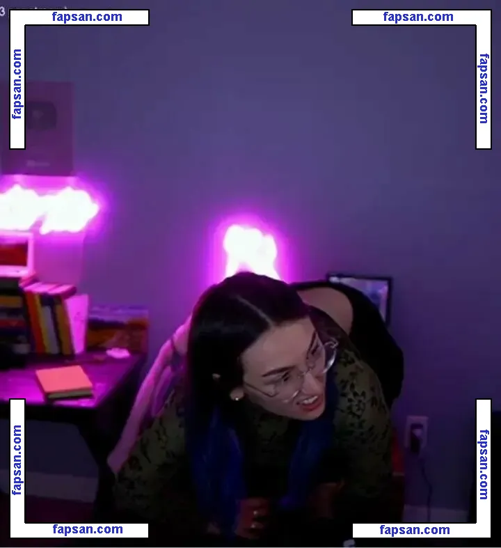 Rayactions голая фото #0044 с Онлифанс