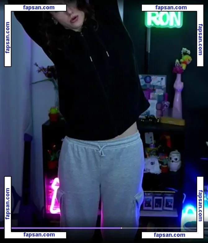 Rayactions голая фото #0062 с Онлифанс