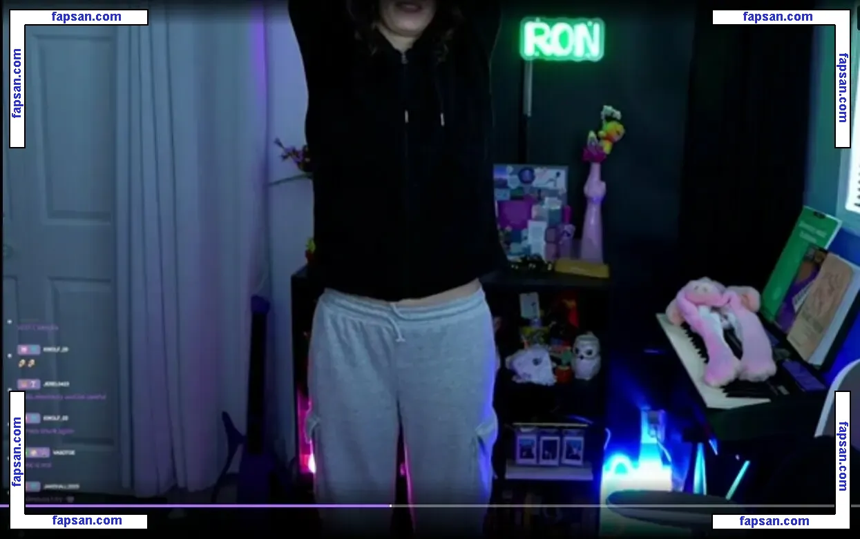 Rayactions голая фото #0063 с Онлифанс