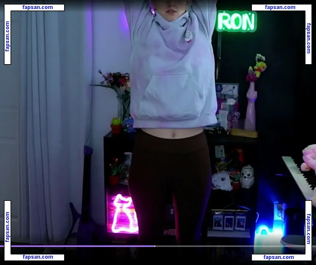 Rayactions голая фото #0080 с Онлифанс