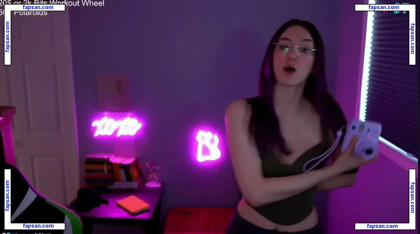 Rayactions голая фото #0094 с Онлифанс