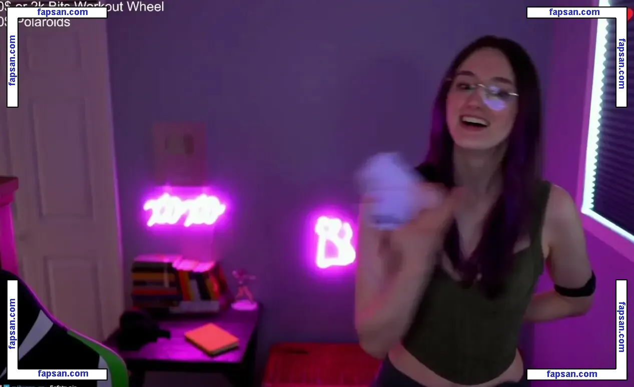 Rayactions голая фото #0097 с Онлифанс