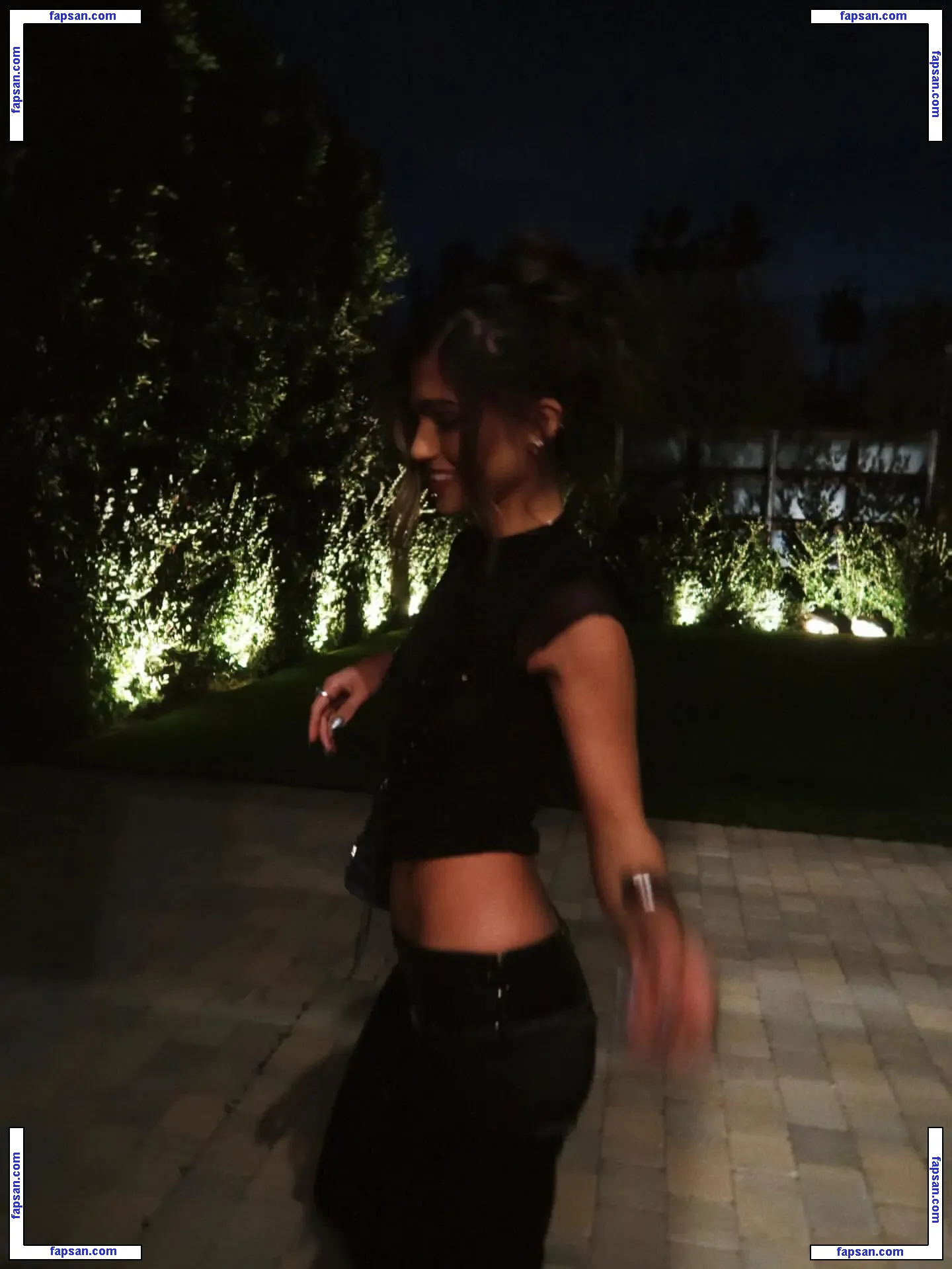 Rayna V nude photo #0010 from OnlyFans