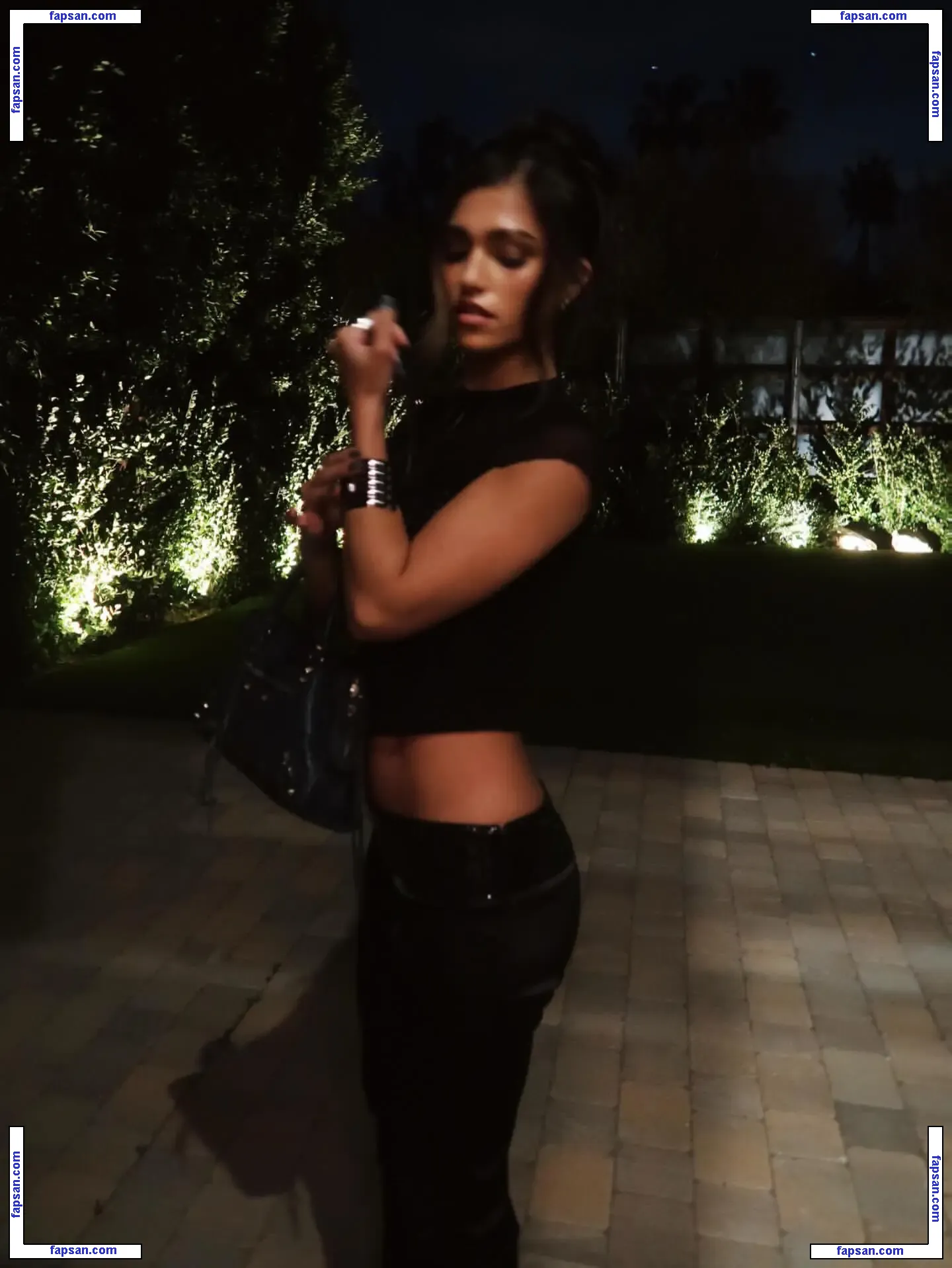 Rayna V nude photo #0012 from OnlyFans