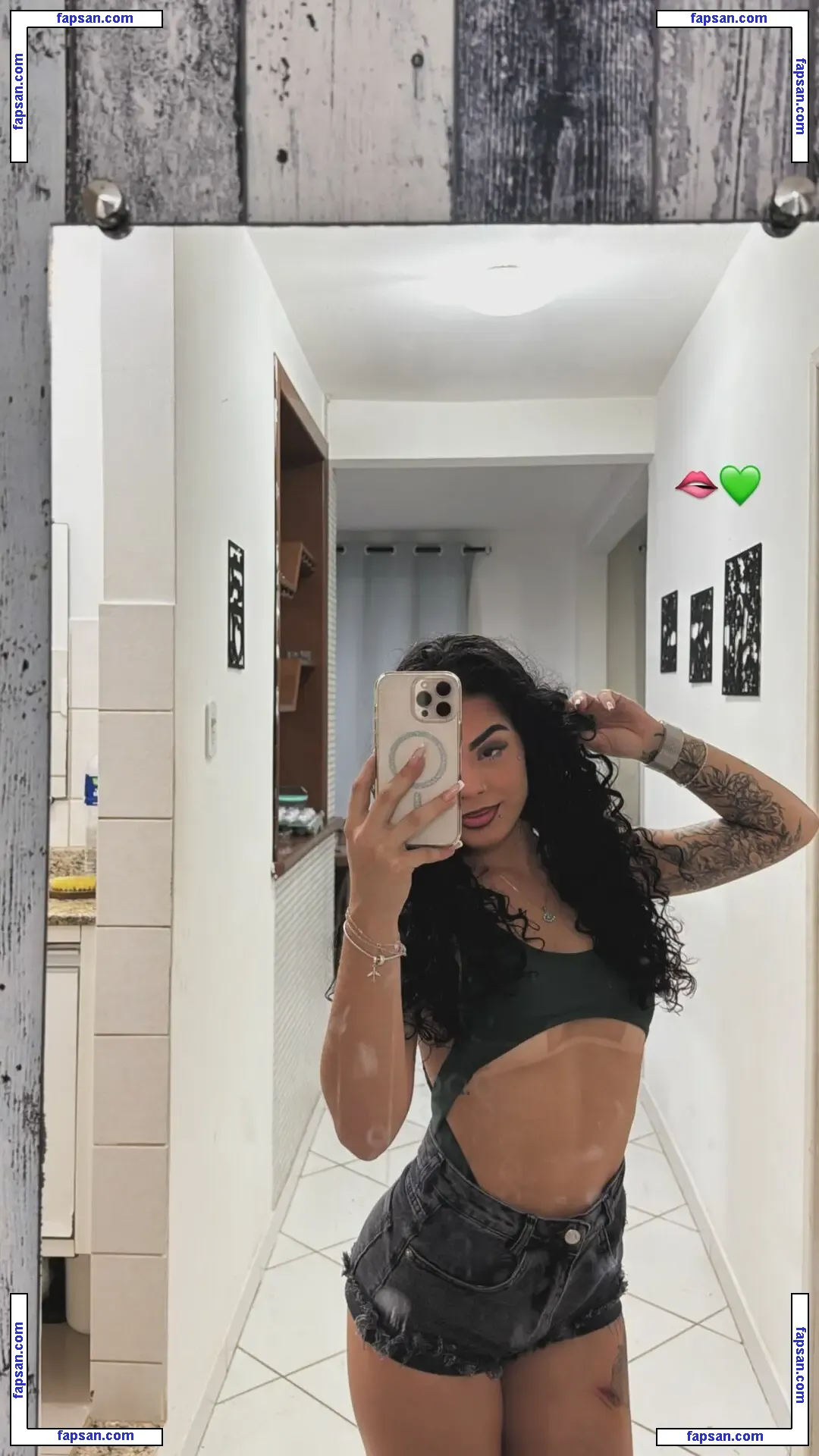 Rayssa Oliveira nude photo #0012 from OnlyFans