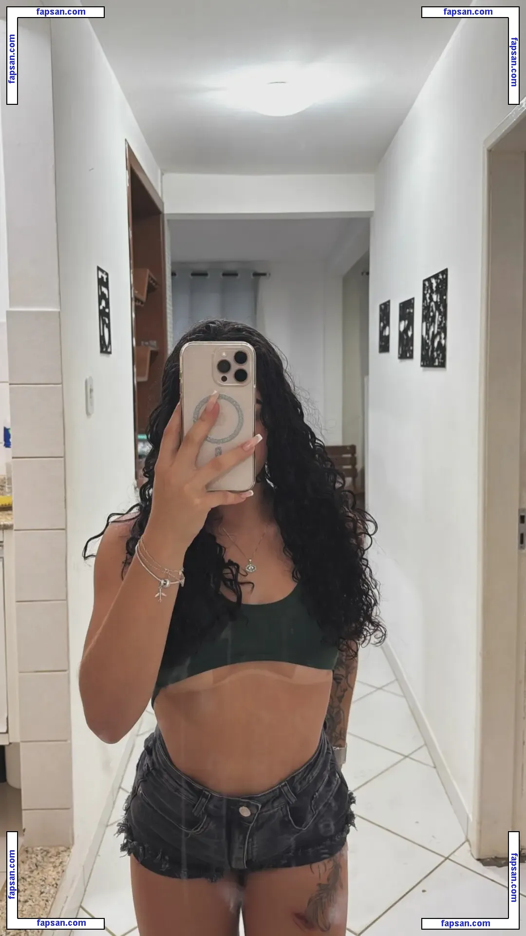 Rayssa Oliveira nude photo #0013 from OnlyFans