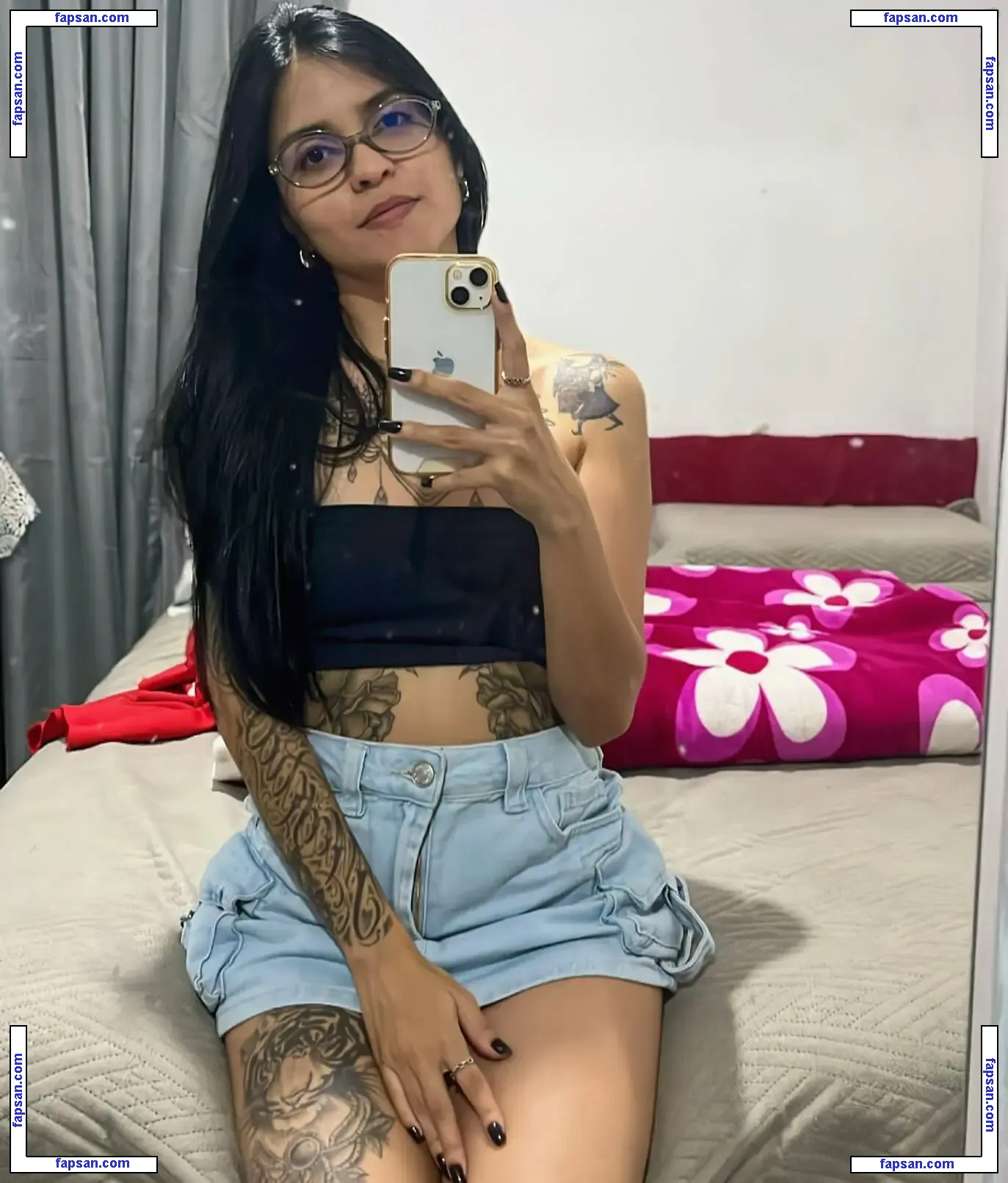 Rayzzia Deborah голая фото #0004 с Онлифанс