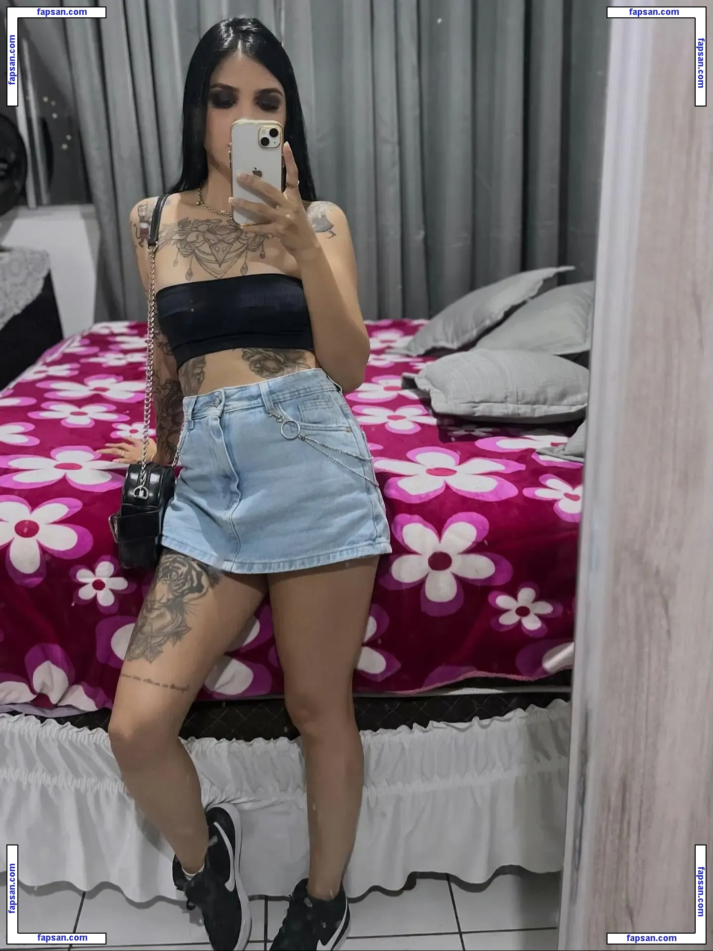 Rayzzia Deborah голая фото #0006 с Онлифанс