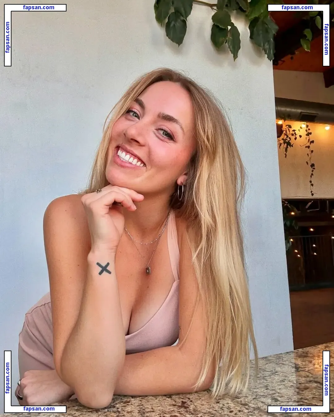 React GirlsYT nude photo #0094 from OnlyFans