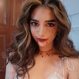 React GirlsYT nude #0081