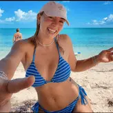 React GirlsYT nude #0089