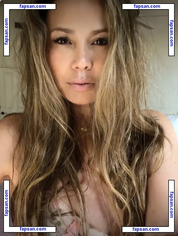 realmoonbloodgood голая фото #0069 с Онлифанс