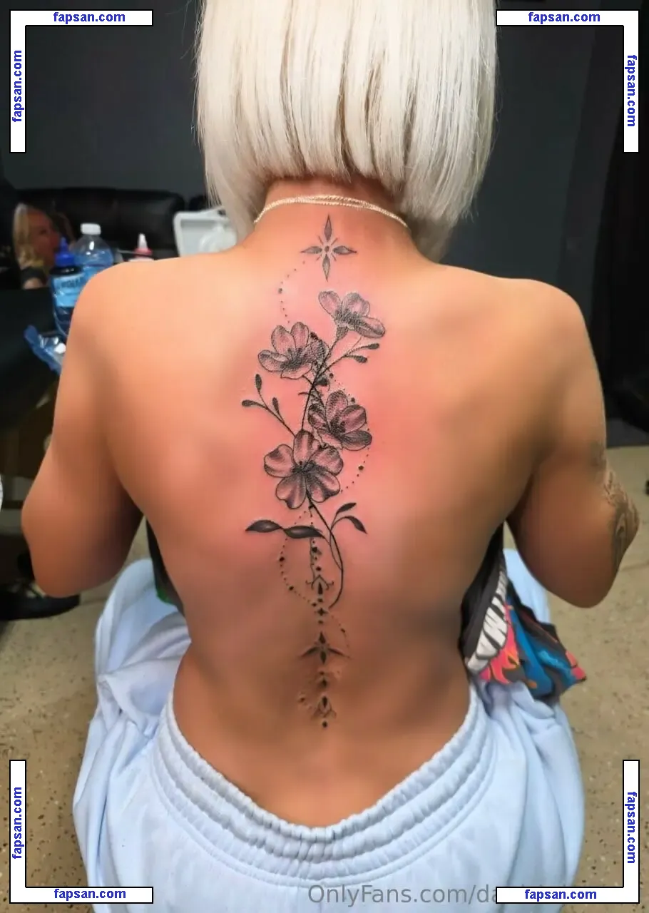 Realshallowqueen голая фото #0044 с Онлифанс