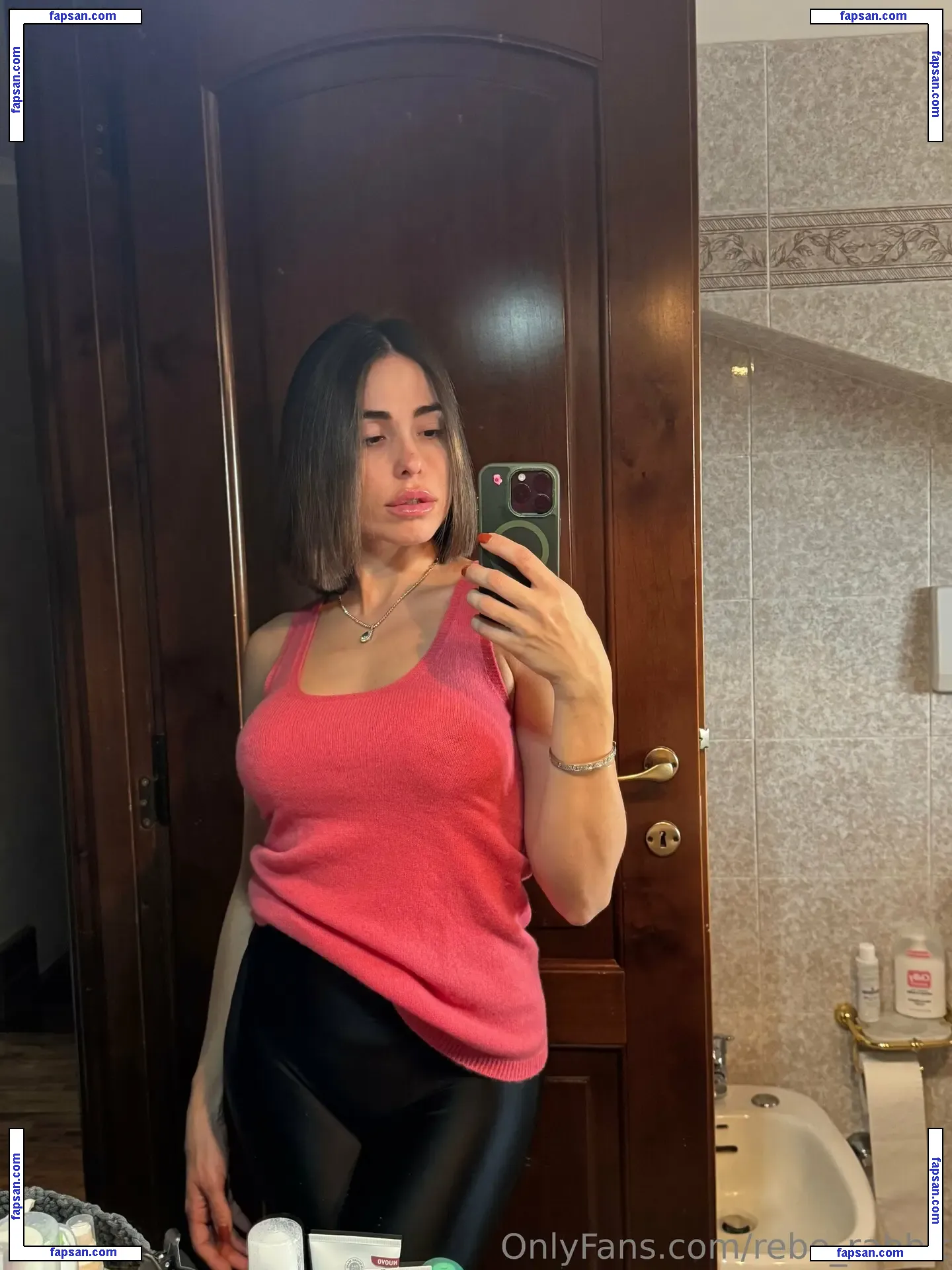 rebe_rabbit nude photo #0002 from OnlyFans