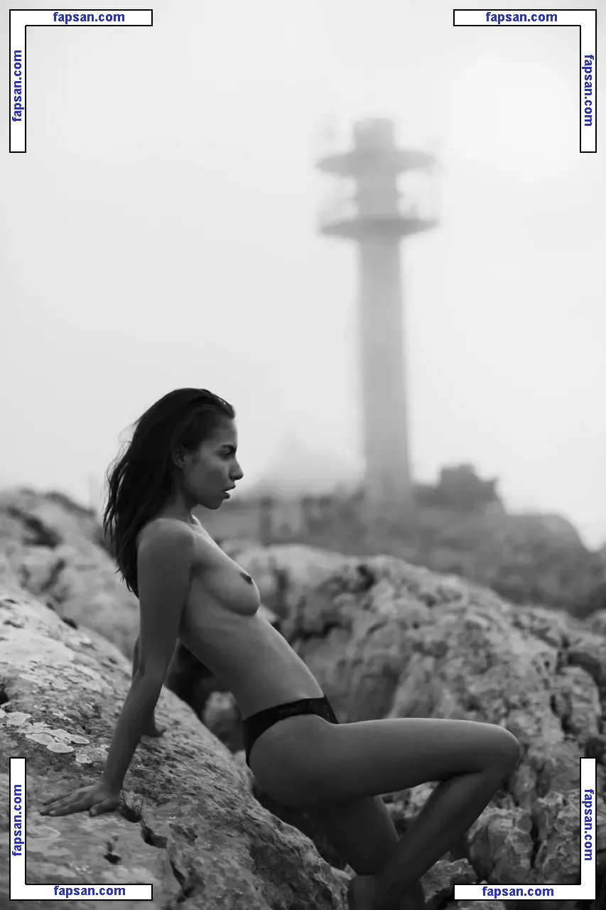 Rebecca Bagnol nude photo #0003 from OnlyFans