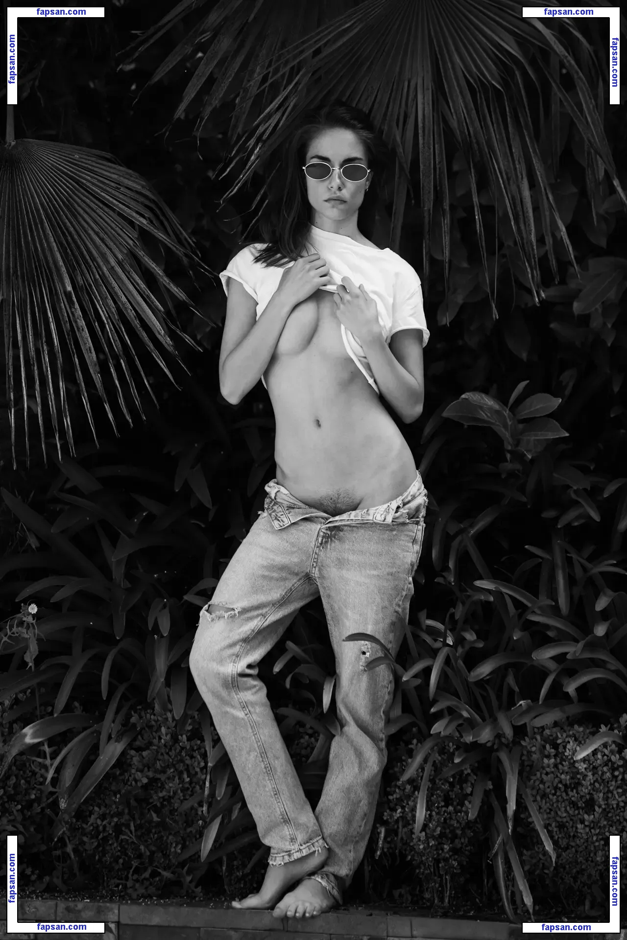 Rebecca Bagnol nude photo #0642 from OnlyFans