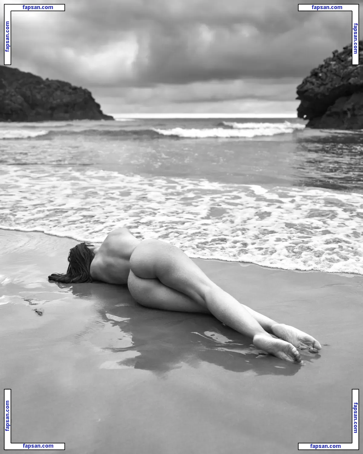 Rebecca Bagnol nude photo #1255 from OnlyFans