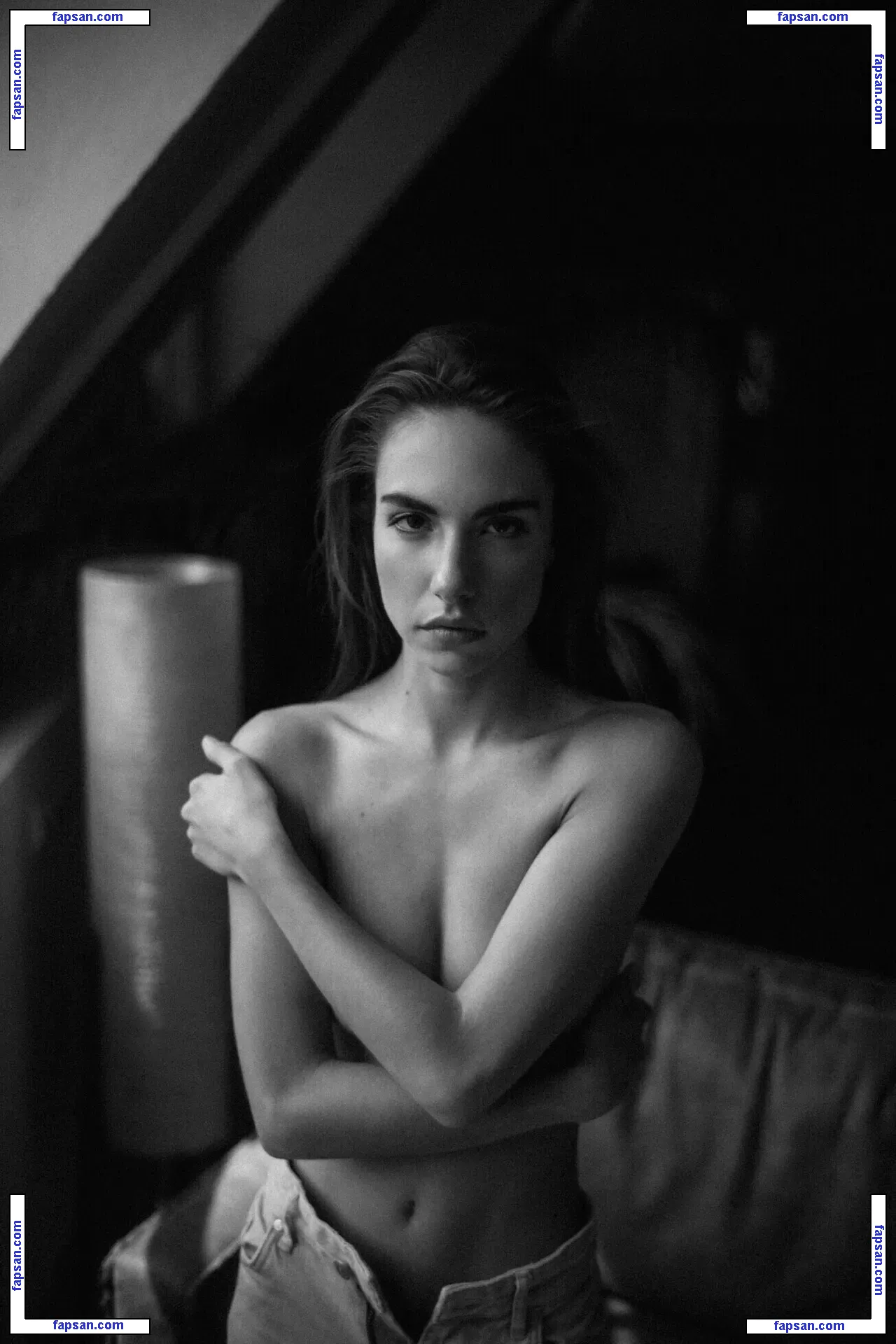 Rebecca Bagnol nude photo #1308 from OnlyFans