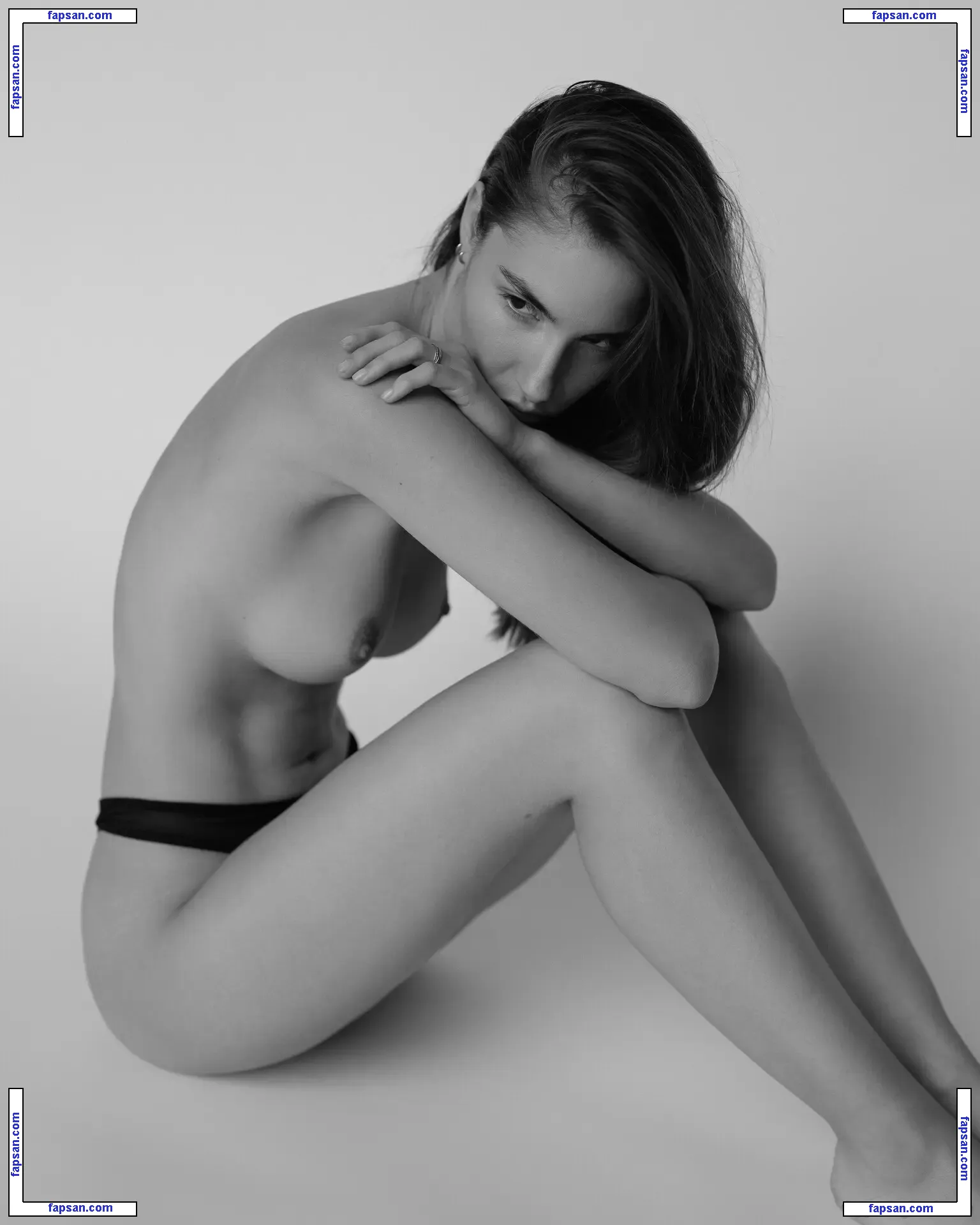 Rebecca Bagnol nude photo #1342 from OnlyFans