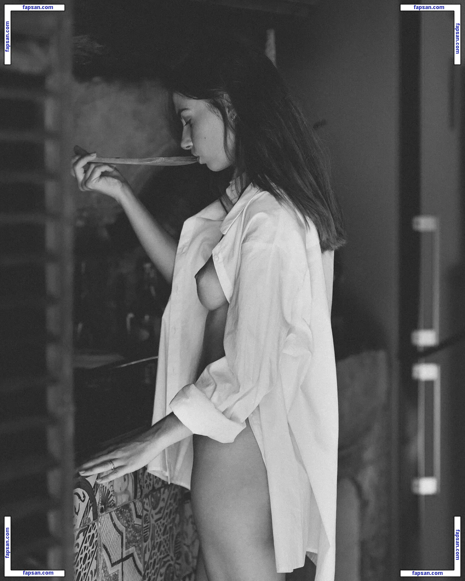 Rebecca Bagnol nude photo #1394 from OnlyFans