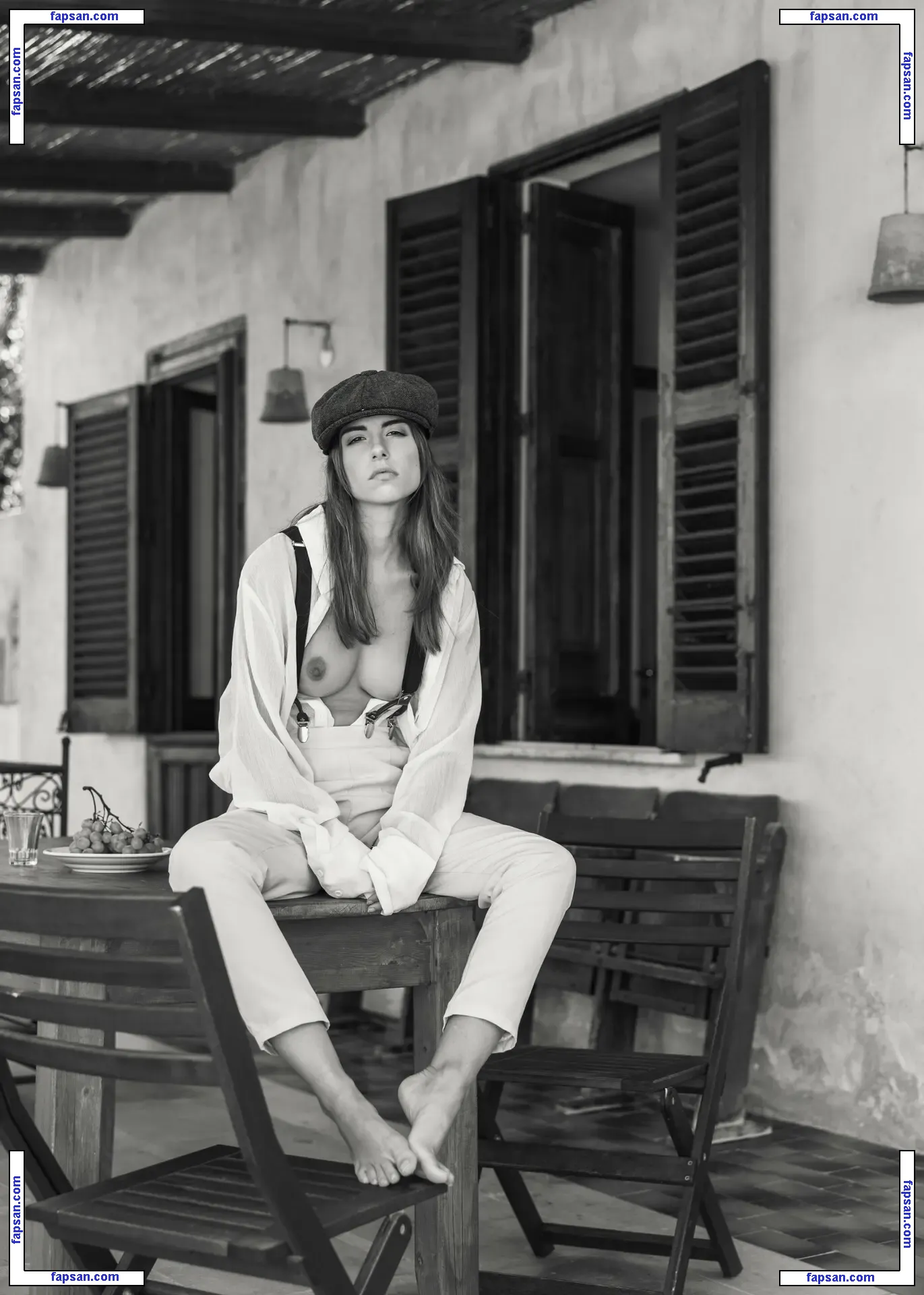 Rebecca Bagnol nude photo #1401 from OnlyFans