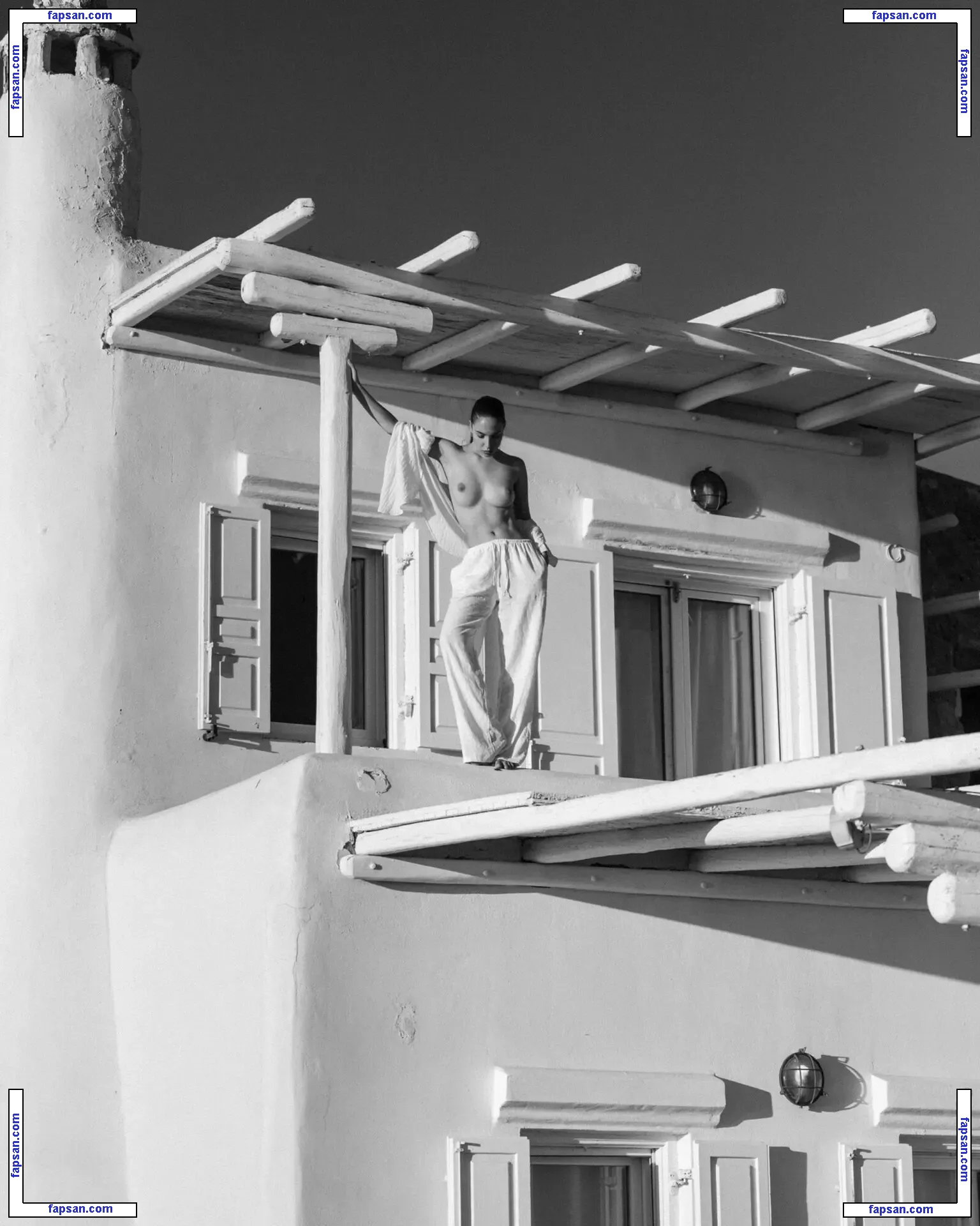 Rebecca Bagnol nude photo #1454 from OnlyFans