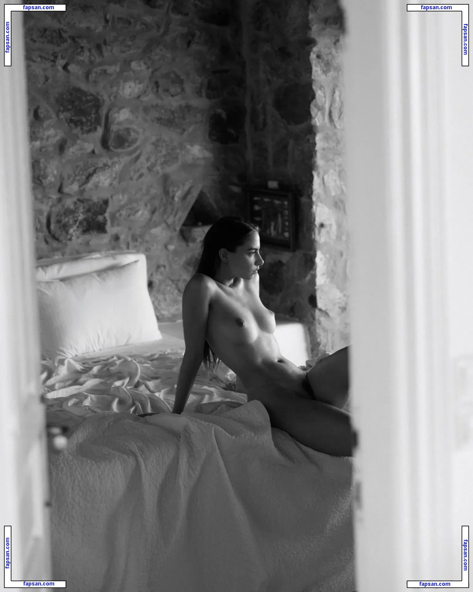 Rebecca Bagnol nude photo #1463 from OnlyFans