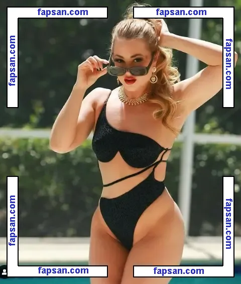 Rebecca Lawrence nude photo #0020 from OnlyFans