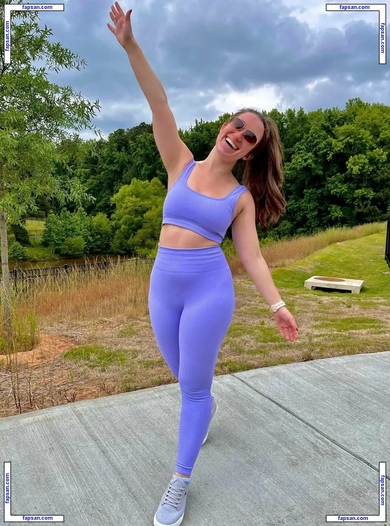 Rebecca Rogers nude photo #0005 from OnlyFans