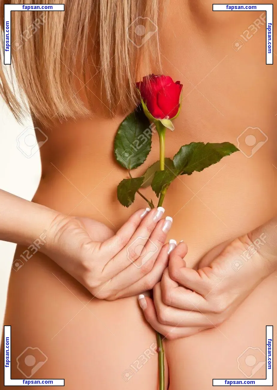 Red Rose nude photo #0004 from OnlyFans