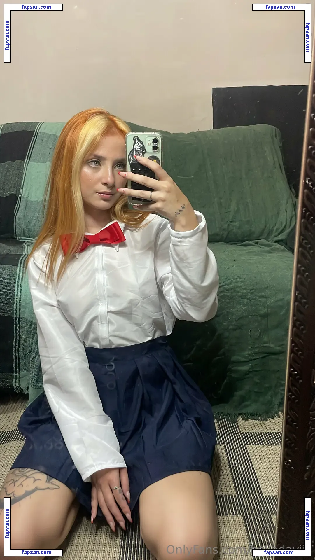 redheadbellaxx nude photo #0018 from OnlyFans
