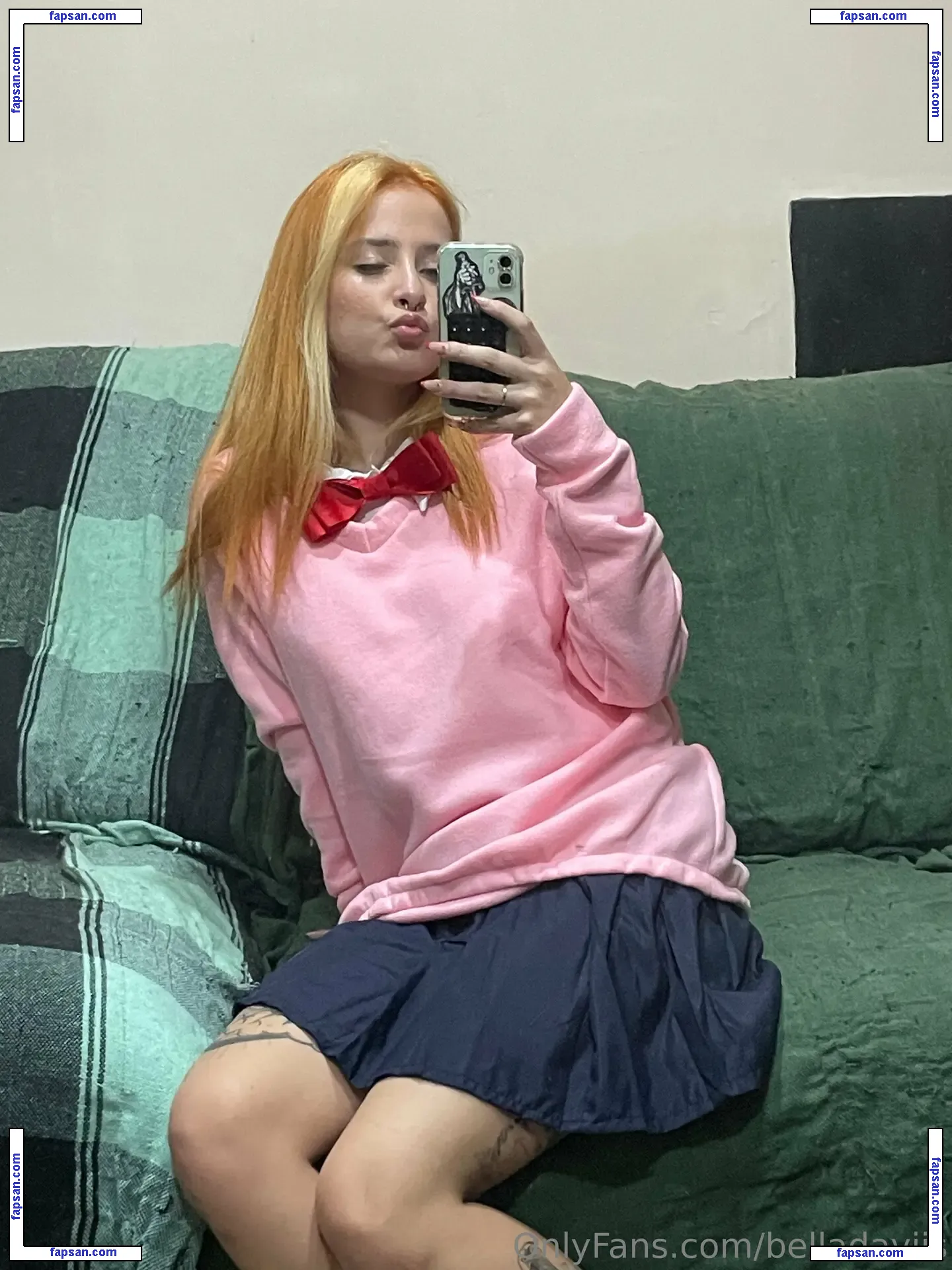 redheadbellaxx nude photo #0019 from OnlyFans