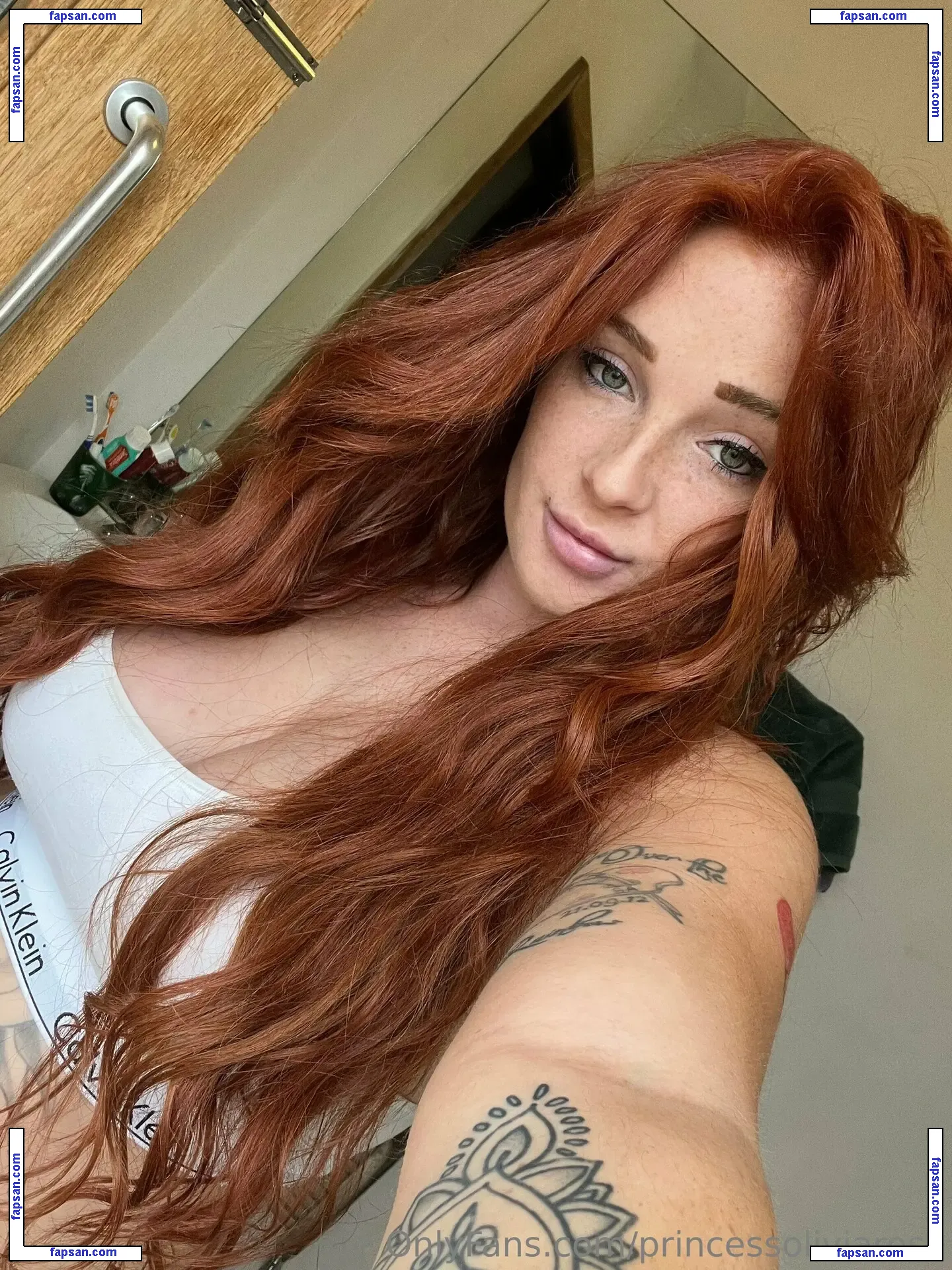 redheadoliva nude photo #0002 from OnlyFans