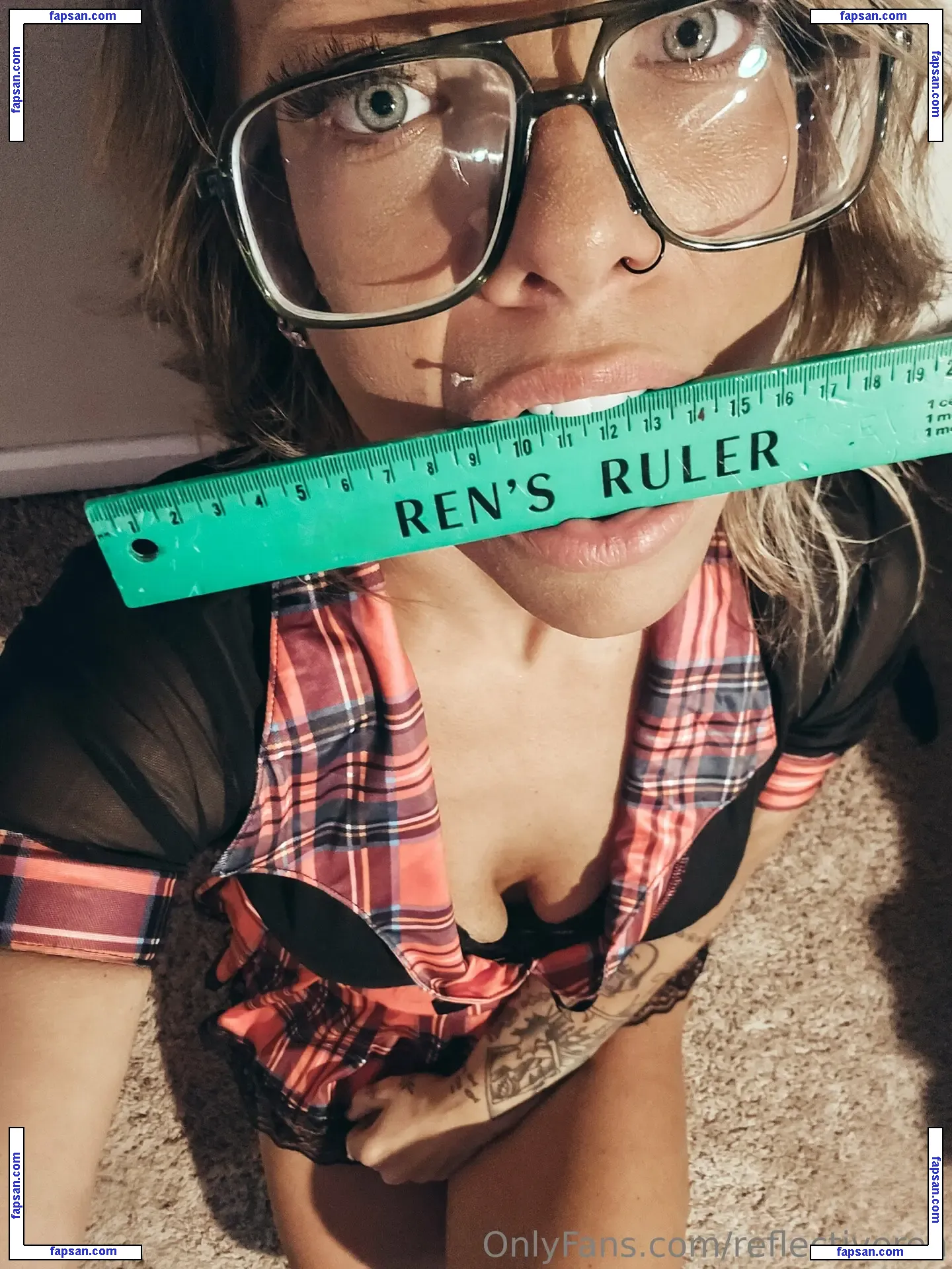 ReflectiveRen голая фото #0011 с Онлифанс