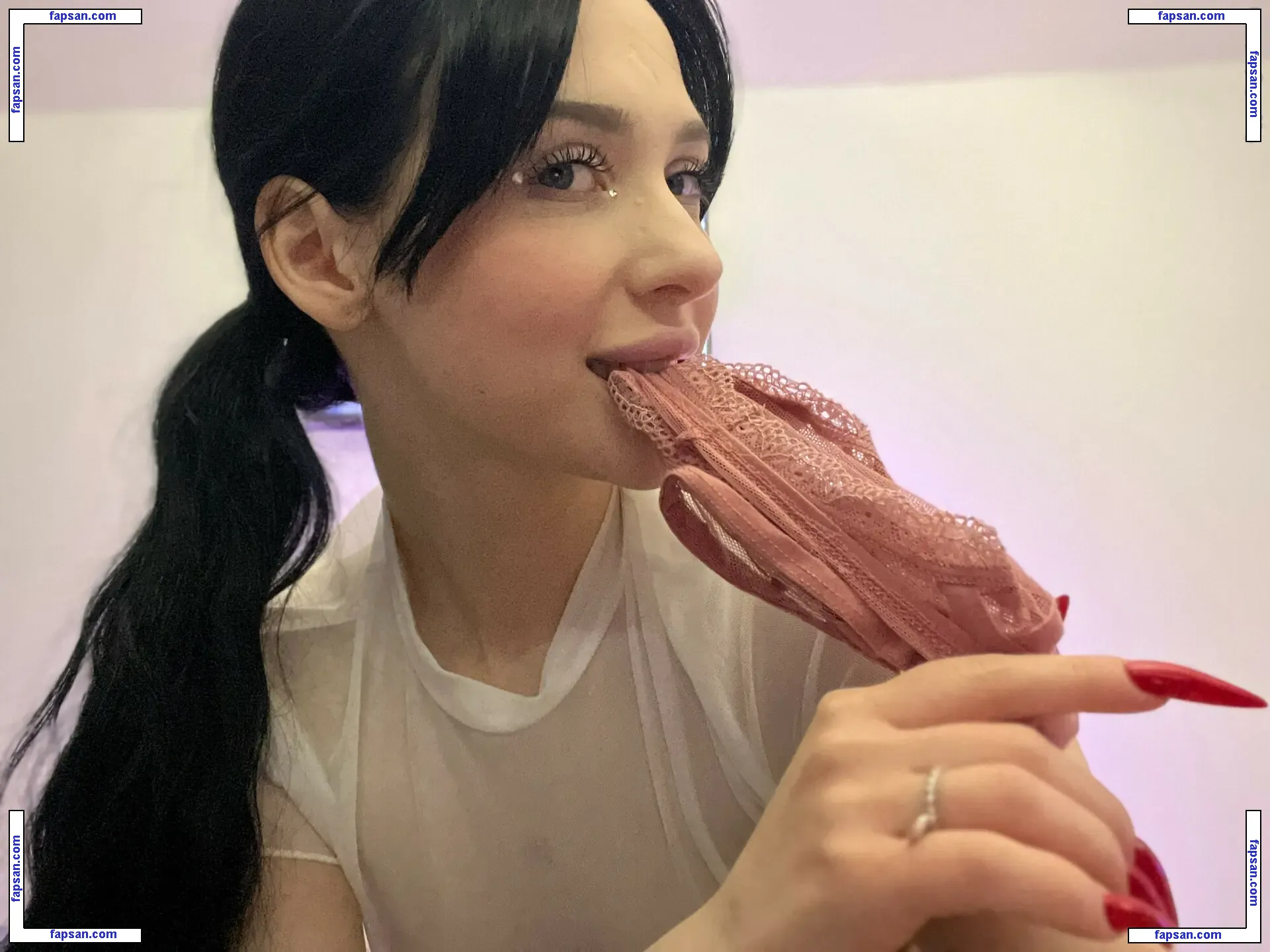 regina_ero nude photo #0008 from OnlyFans