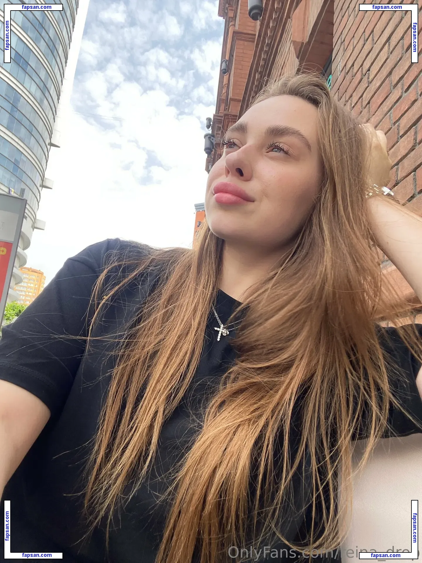 reina_drop nude photo #0008 from OnlyFans