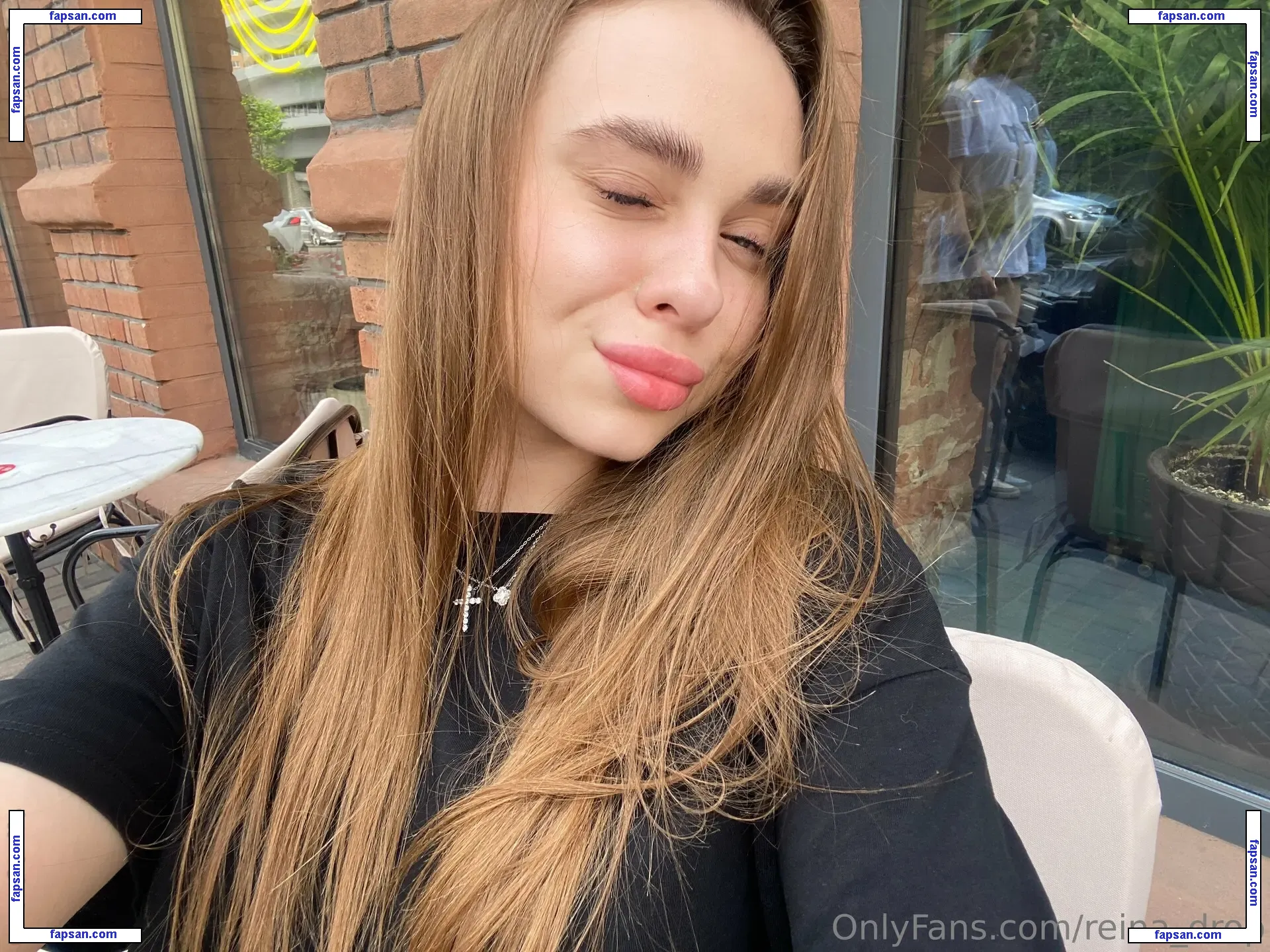 reina_drop nude photo #0016 from OnlyFans