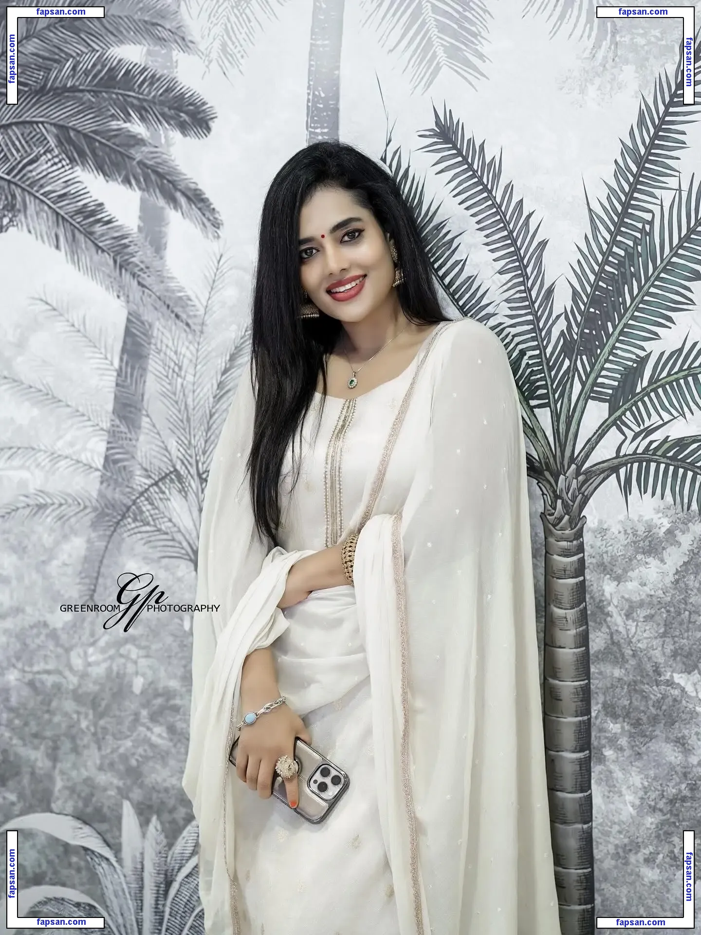 Remya Panicker nude photo #0008 from OnlyFans