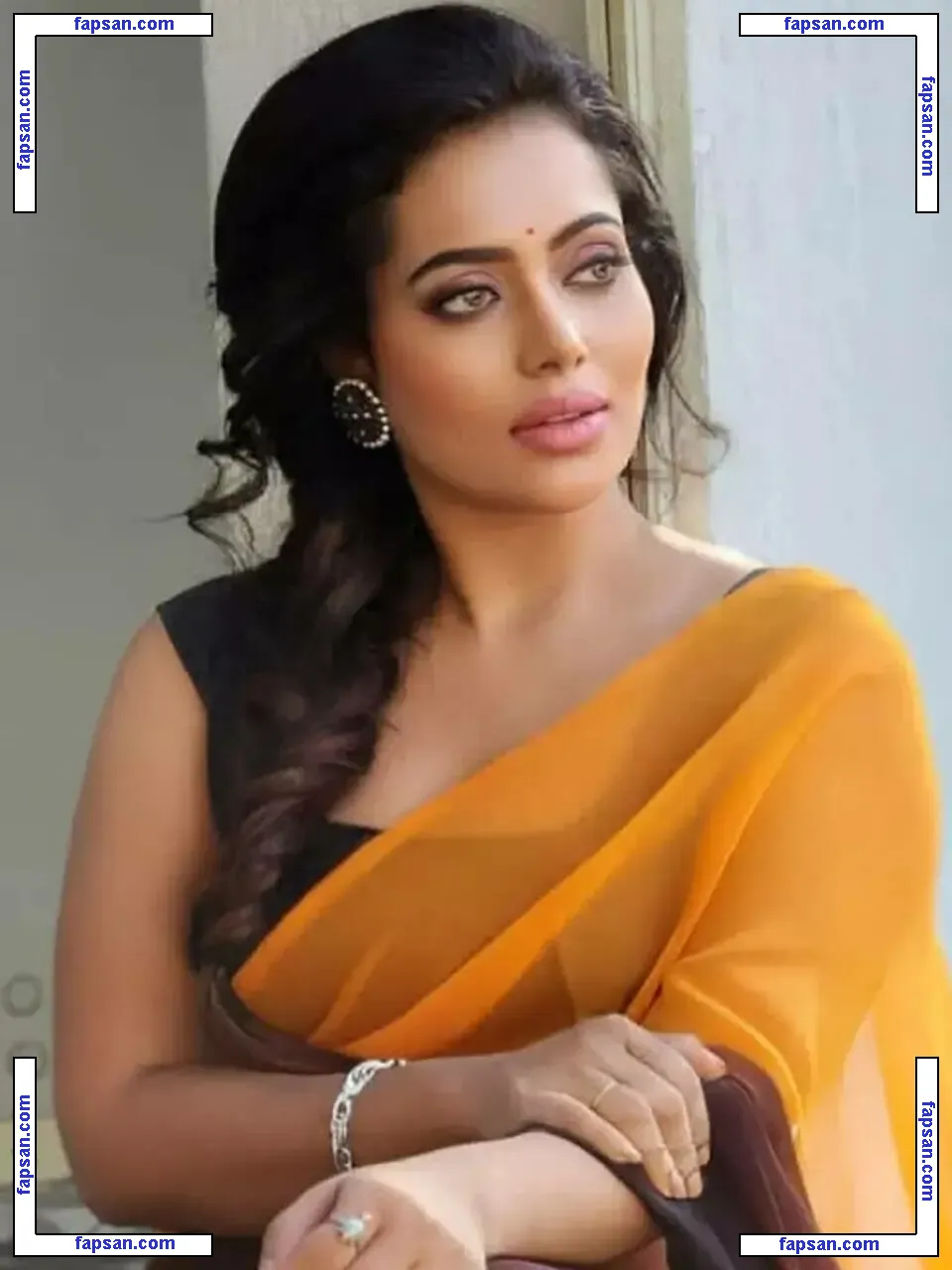 Remya Panicker nude photo #0010 from OnlyFans