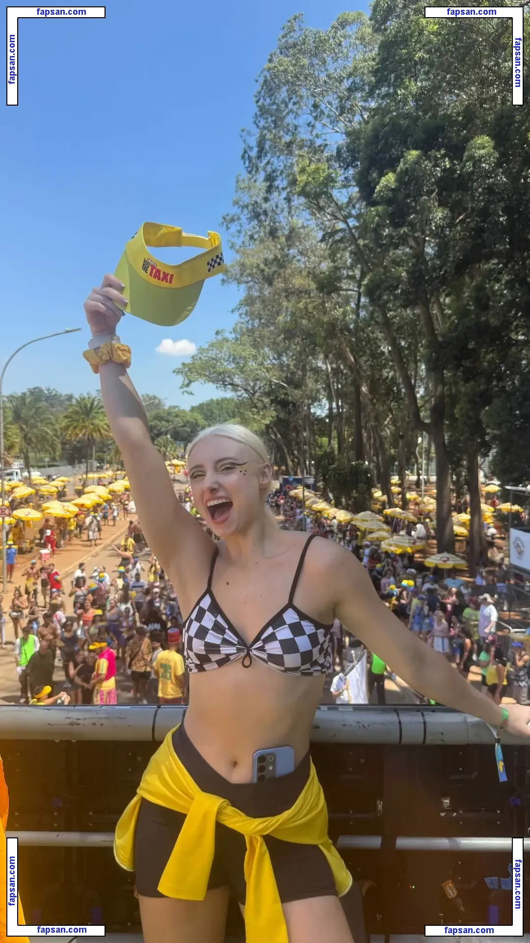 Renata Schneider nude photo #0036 from OnlyFans