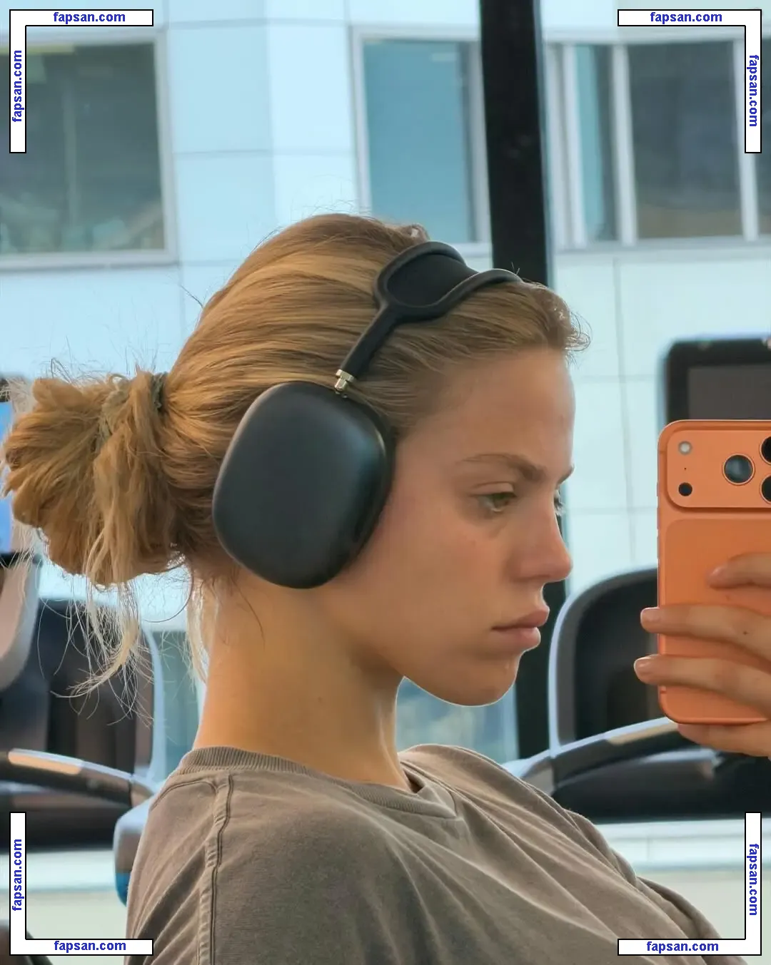 Renee Rapp голая фото #0132 с Онлифанс