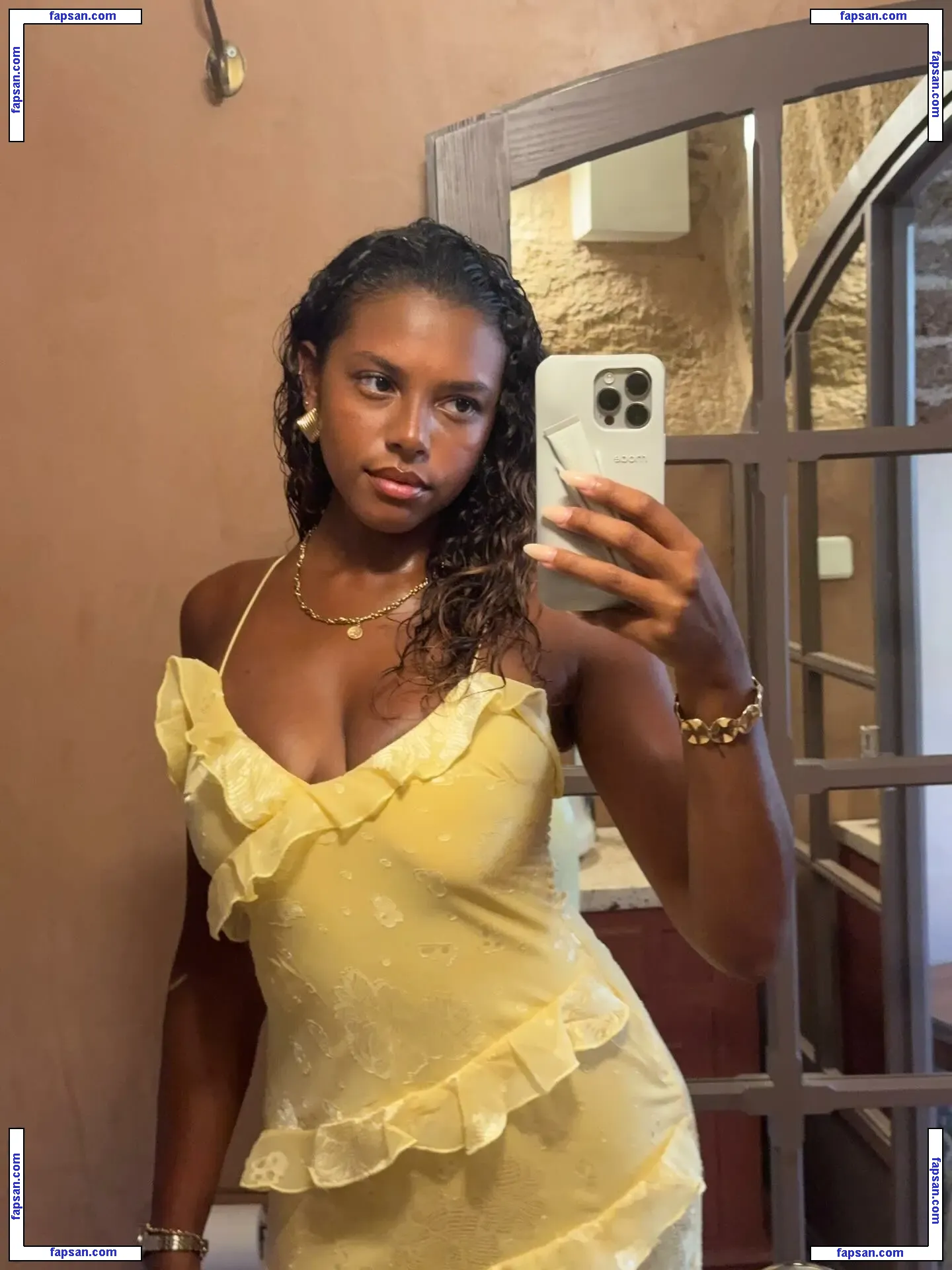 reneehadlley nude photo #0011 from OnlyFans