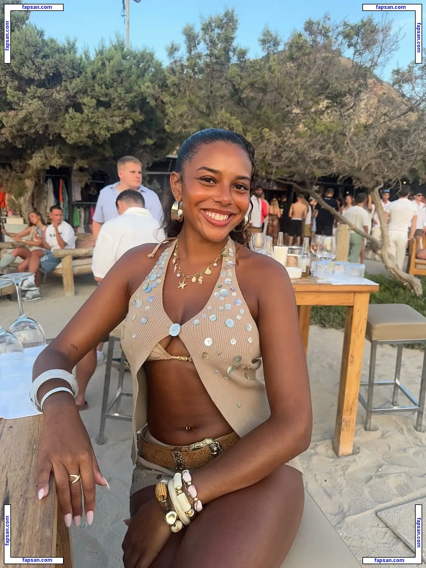 reneehadlley nude photo #0017 from OnlyFans
