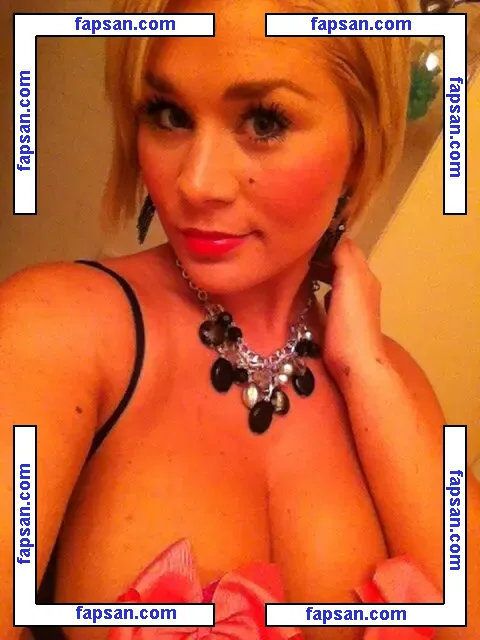 Retired Barista Calli nude photo #0001 from OnlyFans