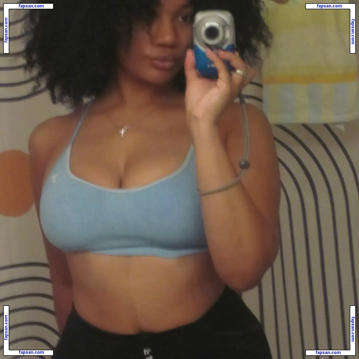 Reyin Jasmine nude photo #0002 from OnlyFans