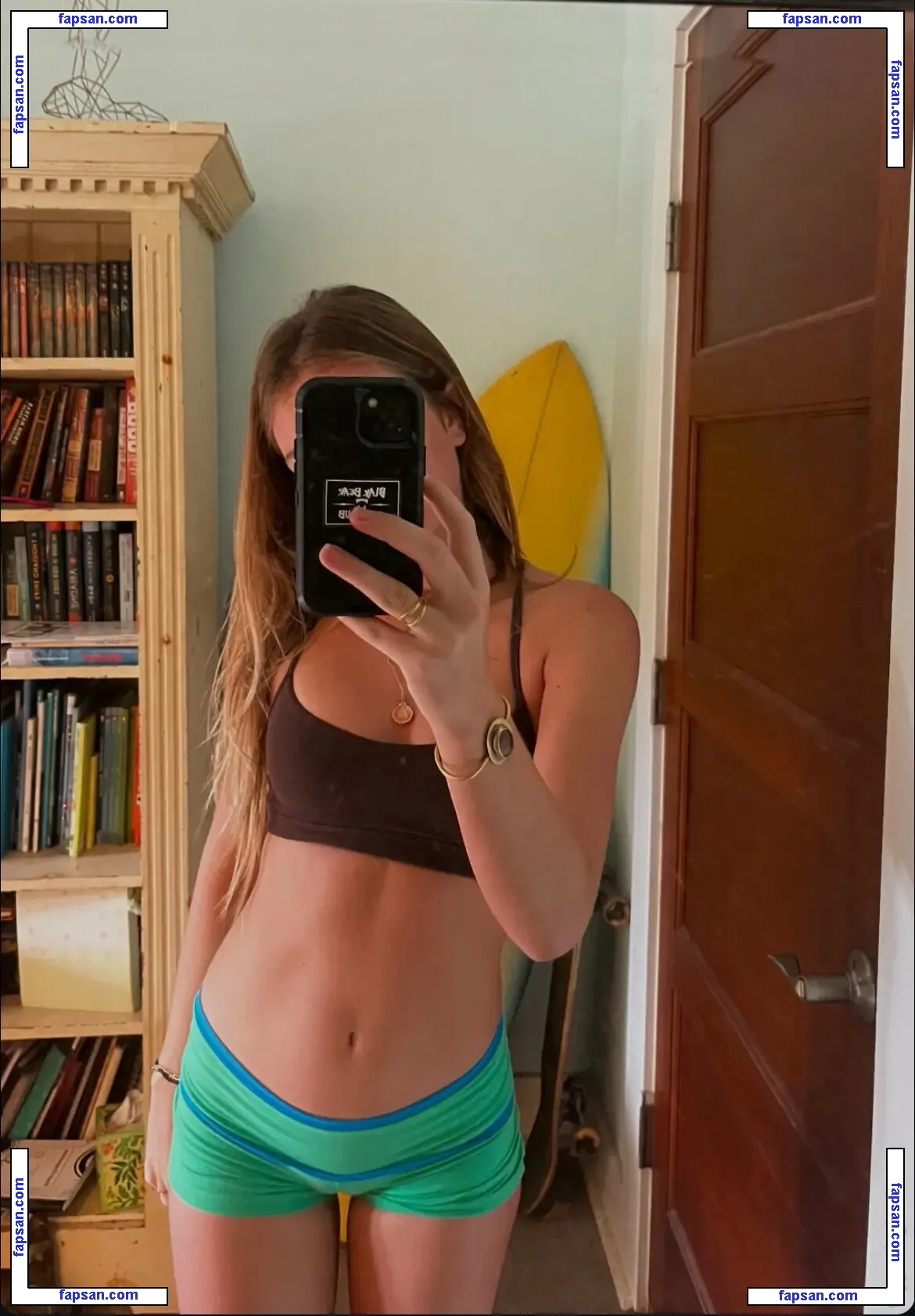 reynagordines nude photo #0005 from OnlyFans