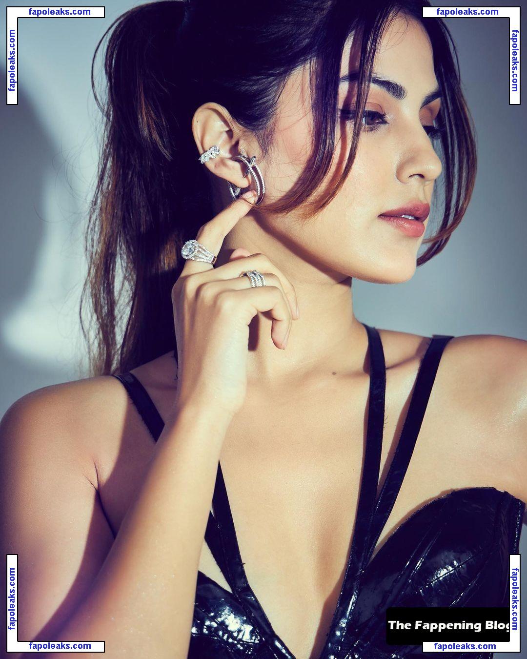 Rhea Chakraborty nude photo #0008 from OnlyFans