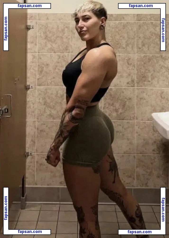 Rhea Ripley nude photo #0071 from OnlyFans